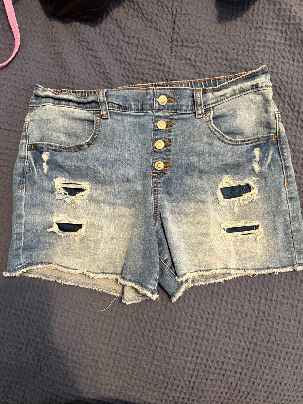 wonder nation Light Wash Distressed Button-Front Denim Shorts